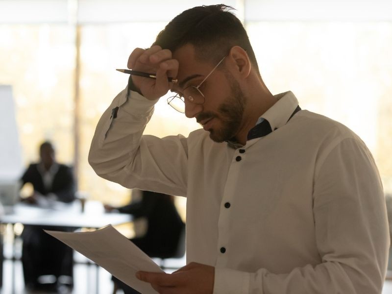 Quando você está com medo diante de uma meta que precisa alcançar, qual é a sua primeira reação?