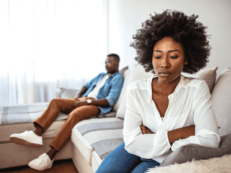 Como evitar mal-entendidos e conversas que viram briga — e como a psicoterapia pode ajudar