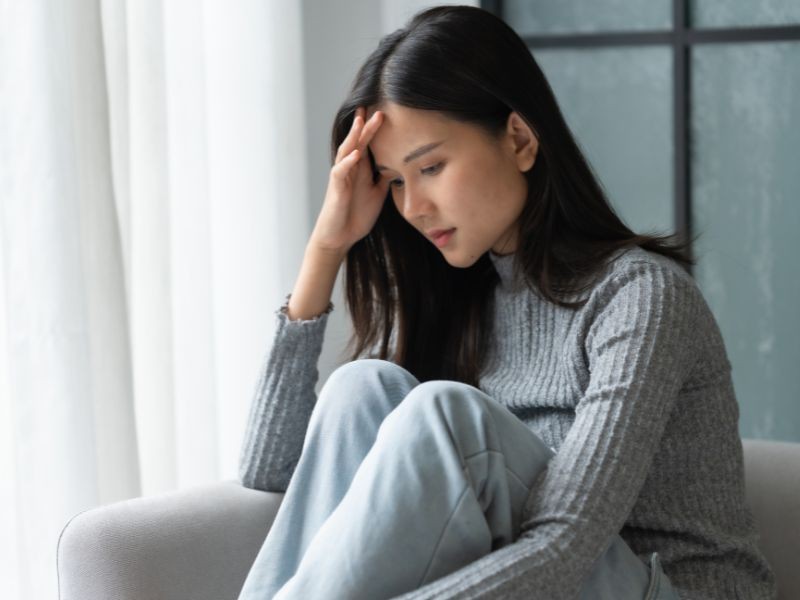 O que evitar em momentos de sofrimento emocional: críticas e invalidação